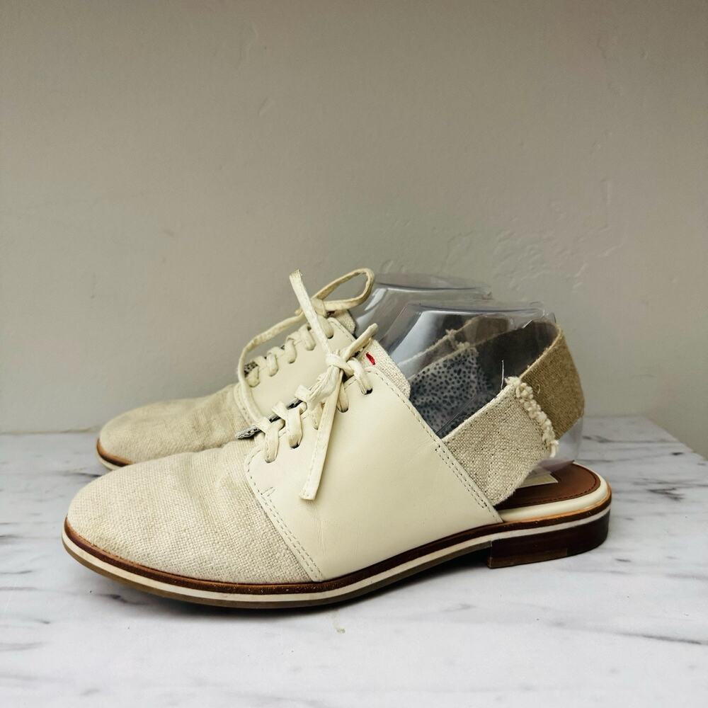 Ellen Degeneres Cream and Tan Loafers
